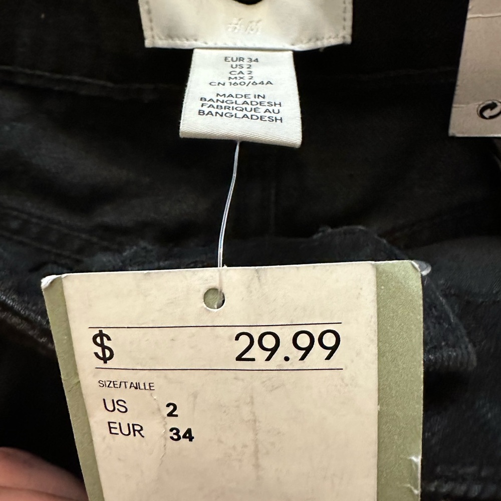 H&M Black Jean Shorts Size 2 NWT - Picture 8 of 8